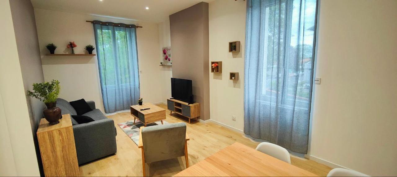 Appartements A Theme Clermont-Ferrand Exterior foto