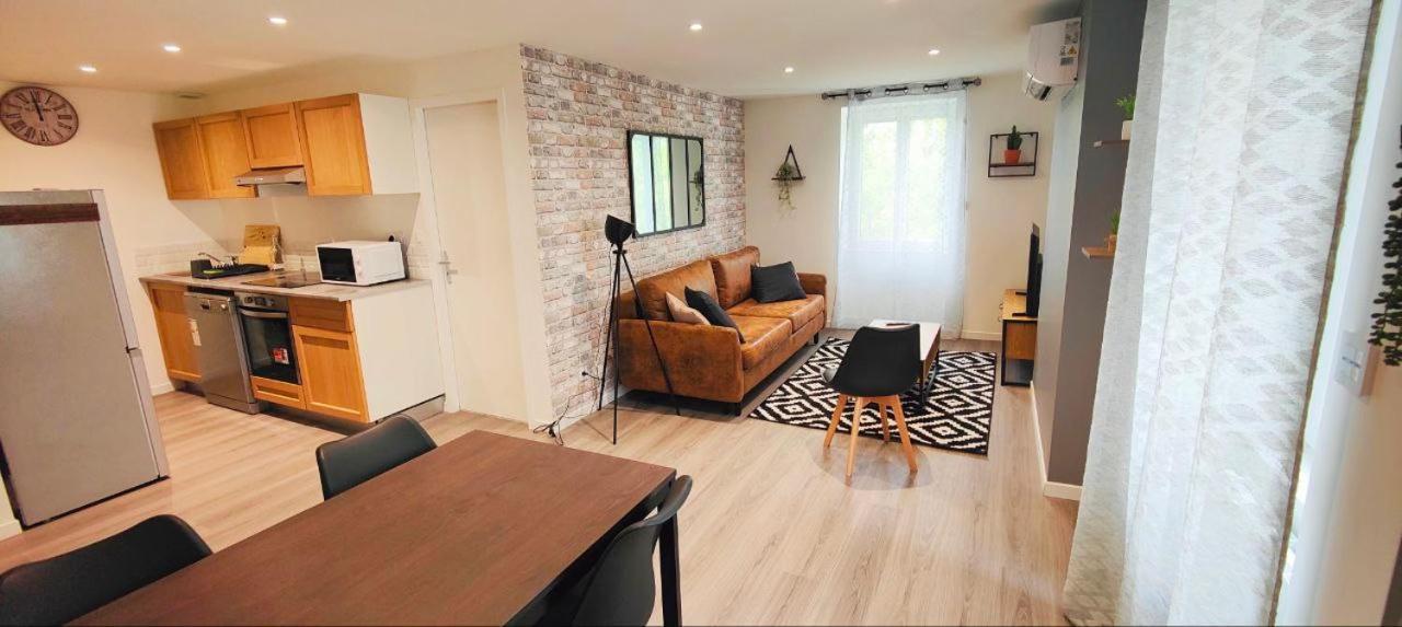 Appartements A Theme Clermont-Ferrand Exterior foto